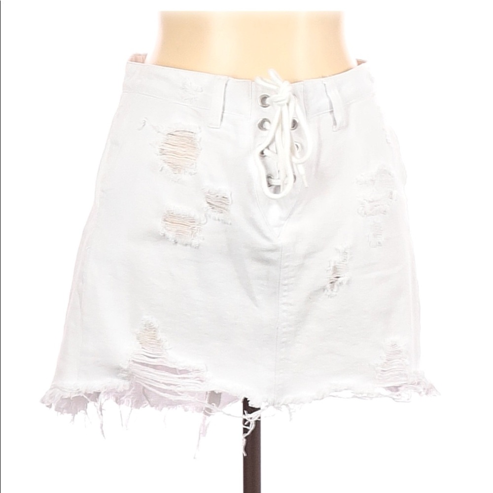 White denim skirt
